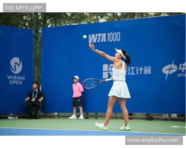 武汉网球队的比赛经验揭秘：从训练到赛场的精彩瞬间与成长故事